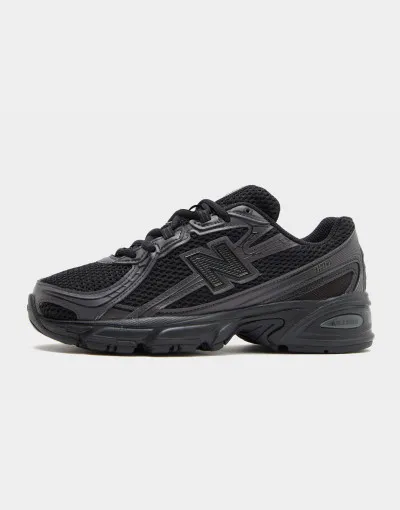 New Balance 740