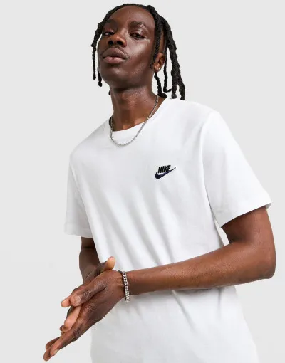 Nike  Majica kratkih rukava Sportswear Club 