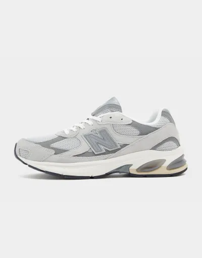 New Balance  2010 