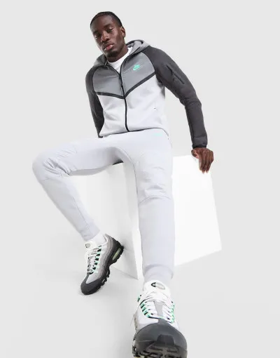 Nike  Donji dio trenirke M NK TCH MIX JGGR 