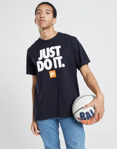 Nike Majica kratkih rukava Sportswear
