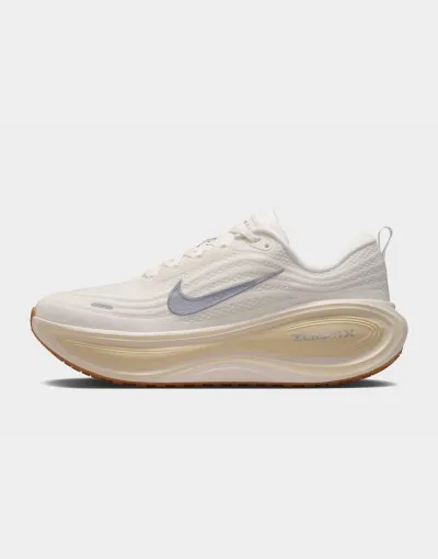 Nike NIKE VOMERO PLUS ESS