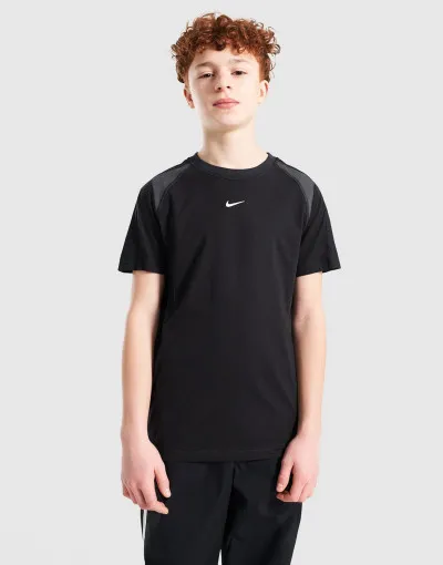 Nike Majica kratkih rukava Sportswear Club za juniore
