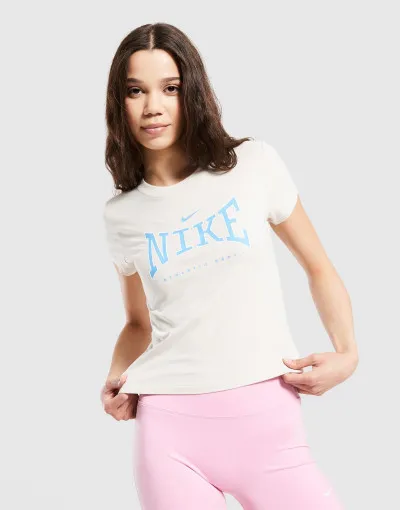 Nike Majica kratkih rukava Sportswear