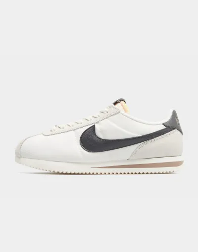 Nike Cortez