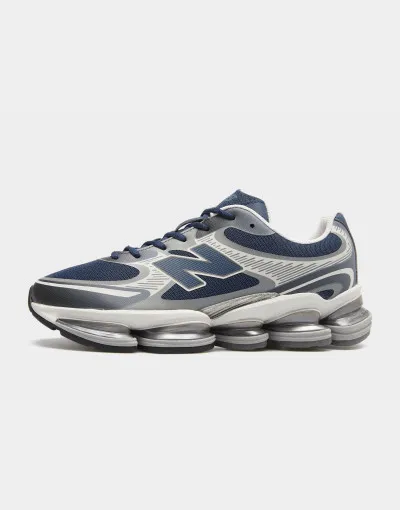 New Balance 2000